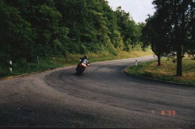 tom9